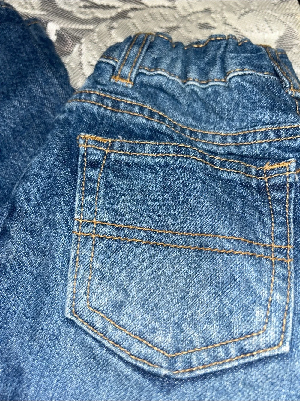 OshKosh B'gosh Men's Classic Blue Denim Jeans 0812_07BLK